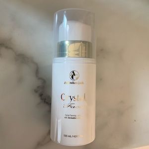 NEW Crystal Faces tanning lotion Australian gold